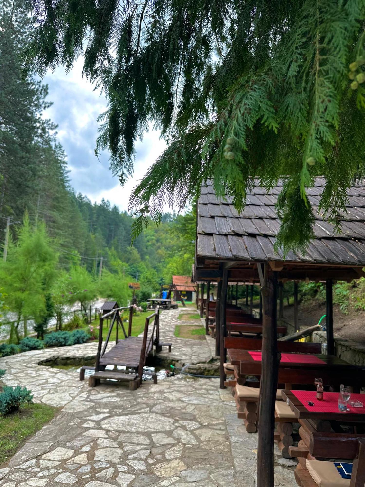 Motel Stovrela Cazin Ngoại thất bức ảnh