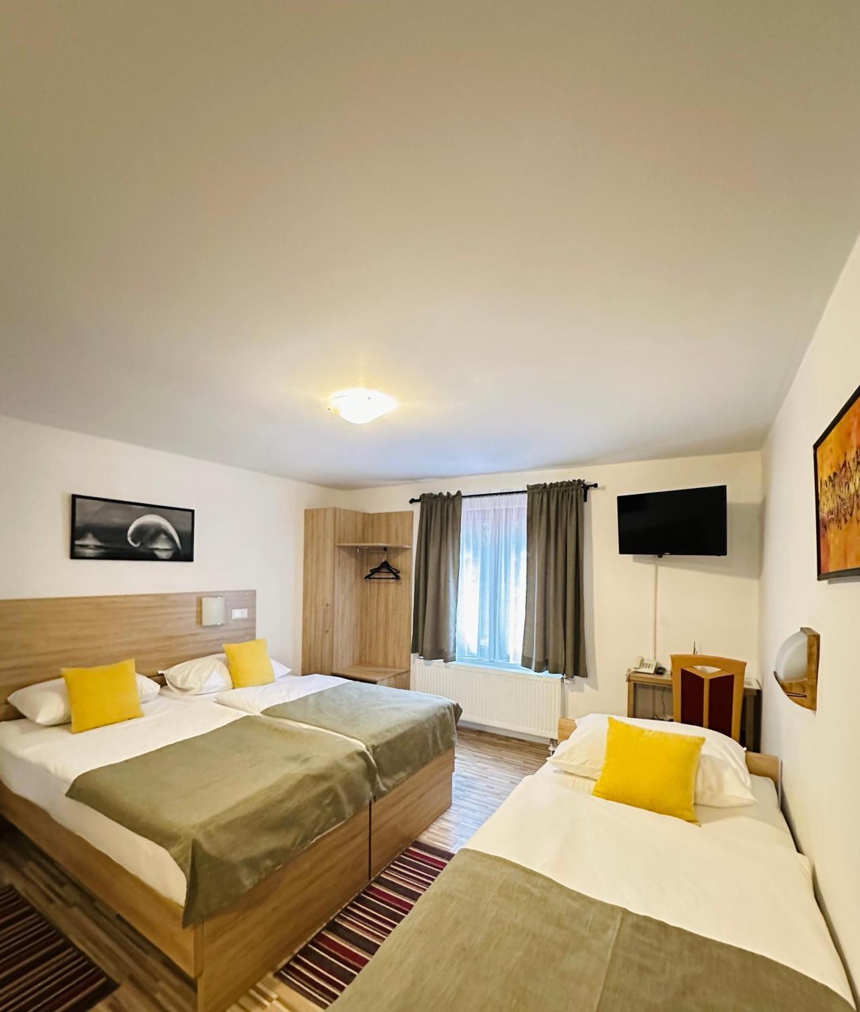 Motel Stovrela Cazin Ngoại thất bức ảnh