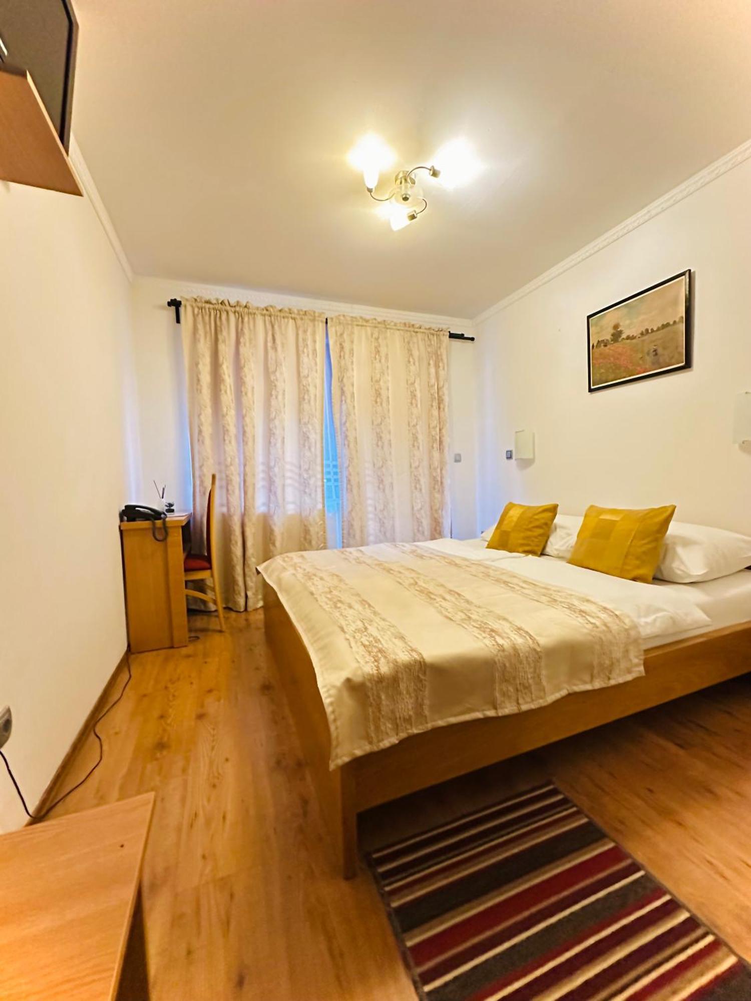 Motel Stovrela Cazin Ngoại thất bức ảnh