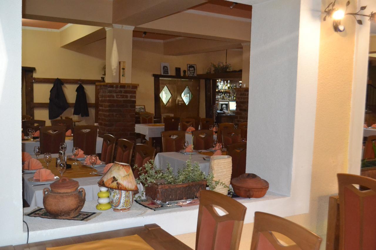 Motel Stovrela Cazin Ngoại thất bức ảnh